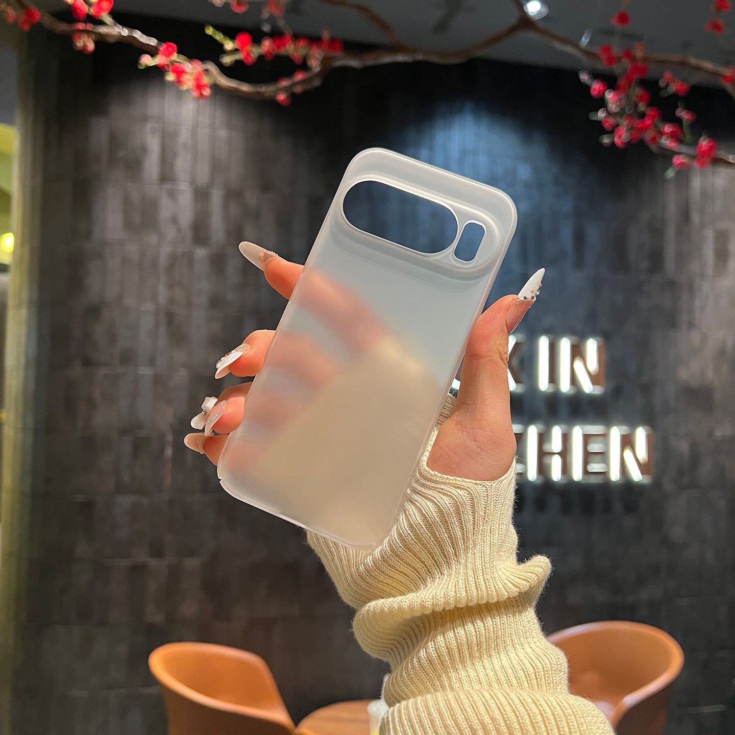 Magnetic phone case